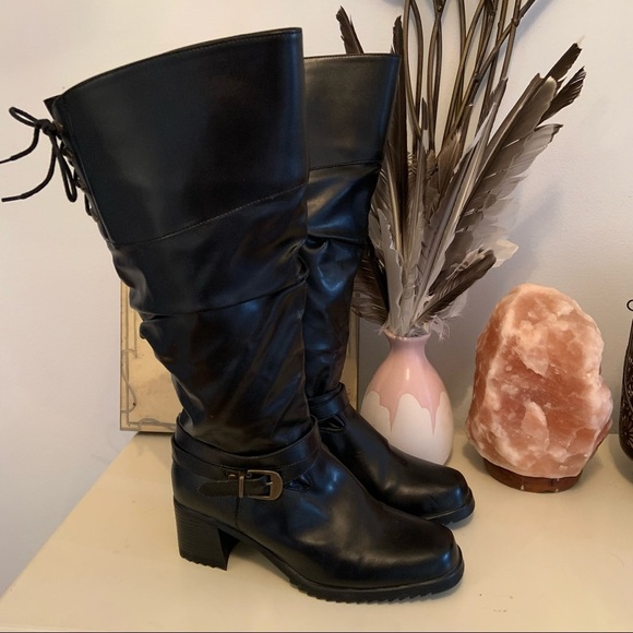 Aqua Resistant black boots with back laces size 7 - Picture 1 of 10